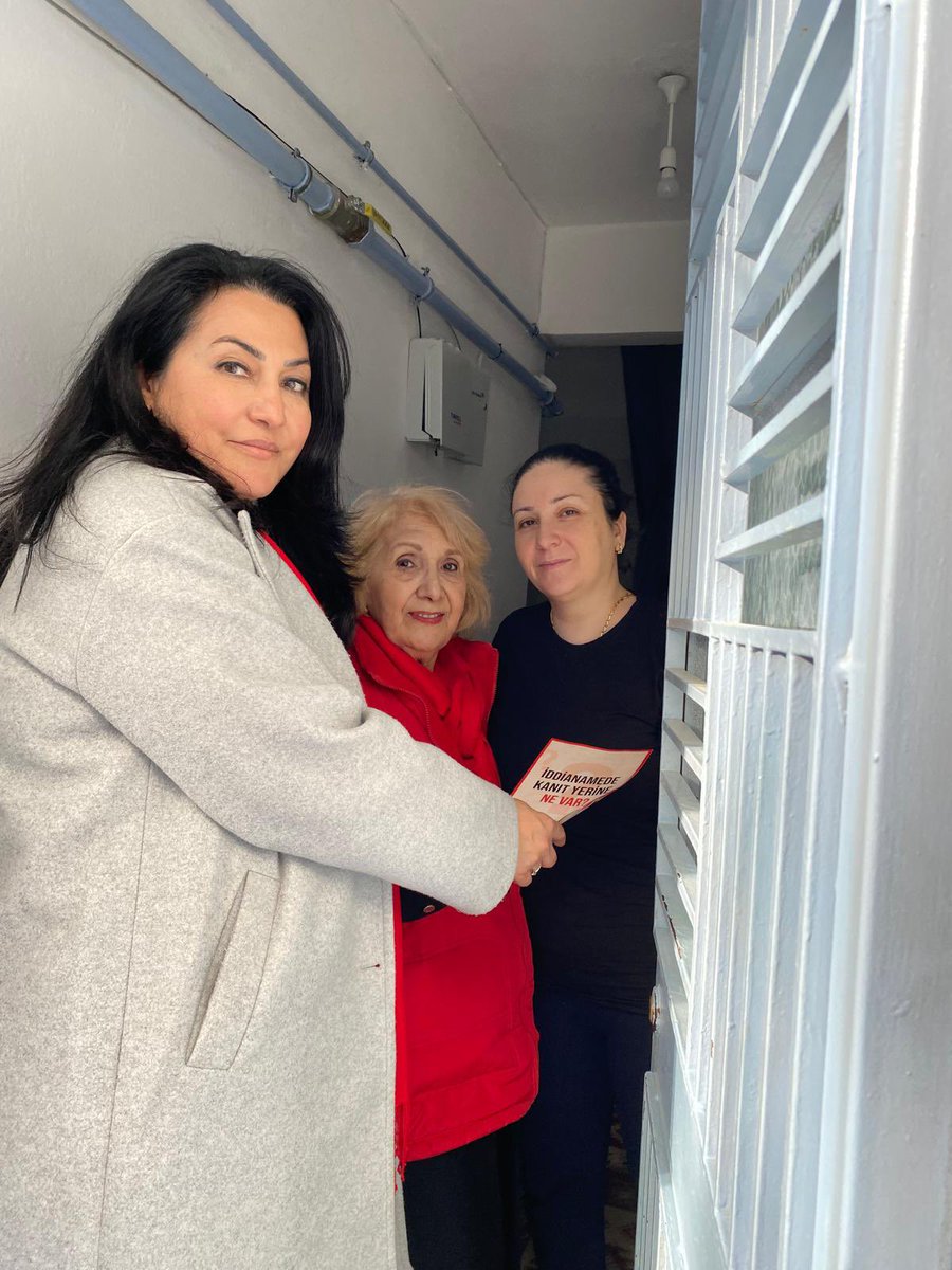 Gerçekleri Bilmeye #HakkınızVar

İl başkanlığımızın çağrısı ile kapı kapı dolaşmaya Sultangazi’den başladık.

Kurulan iftira düzenine karşı sesimizi yükseltmeye, gerçekleri halkımıza ulaştırmaya; ülkemizin umudu olan parti programımızı paylaşmaya kararlılıkla devam ediyoruz.