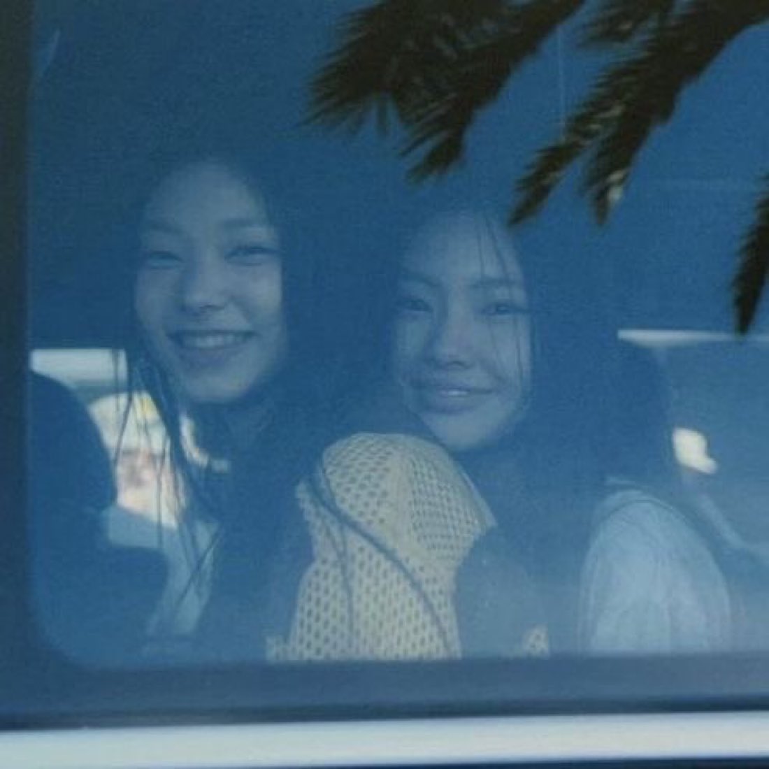 nati ୨୧ tweet media