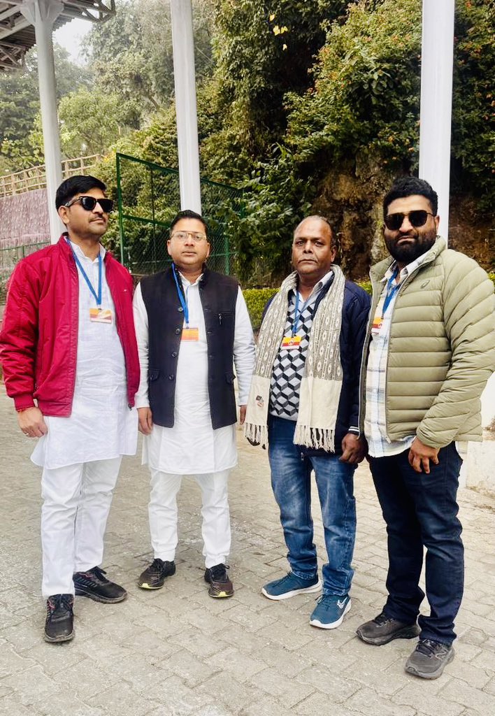 आप सभी के प्यार स्नेह और माता पिता जी के आशीर्वाद से कटरा जम्मू वैष्णो माता जी का दिव्य दर्शन करने का सौभाग्य प्राप्त हुआ ।।
            #जय वैष्णो माता की जय #