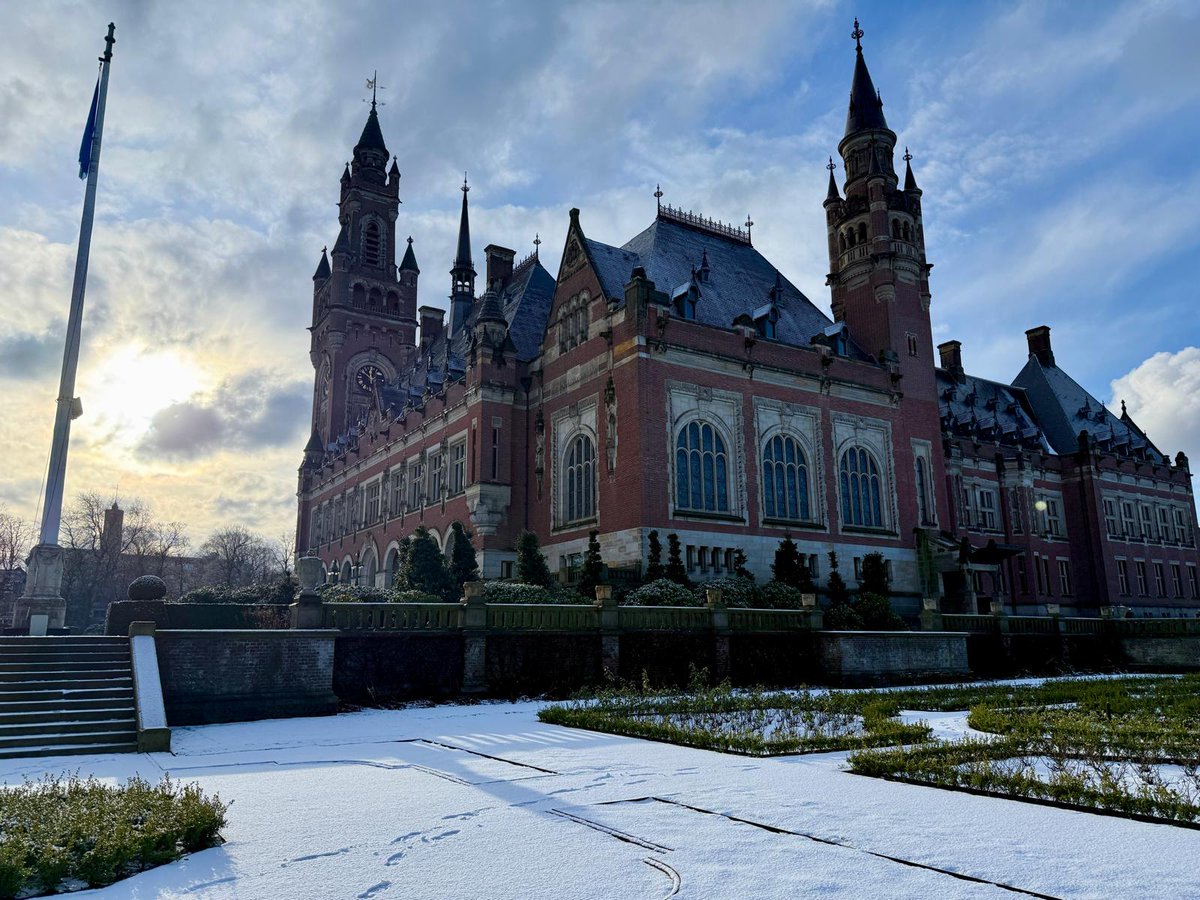 Peace Palace - Vredespaleis tweet media