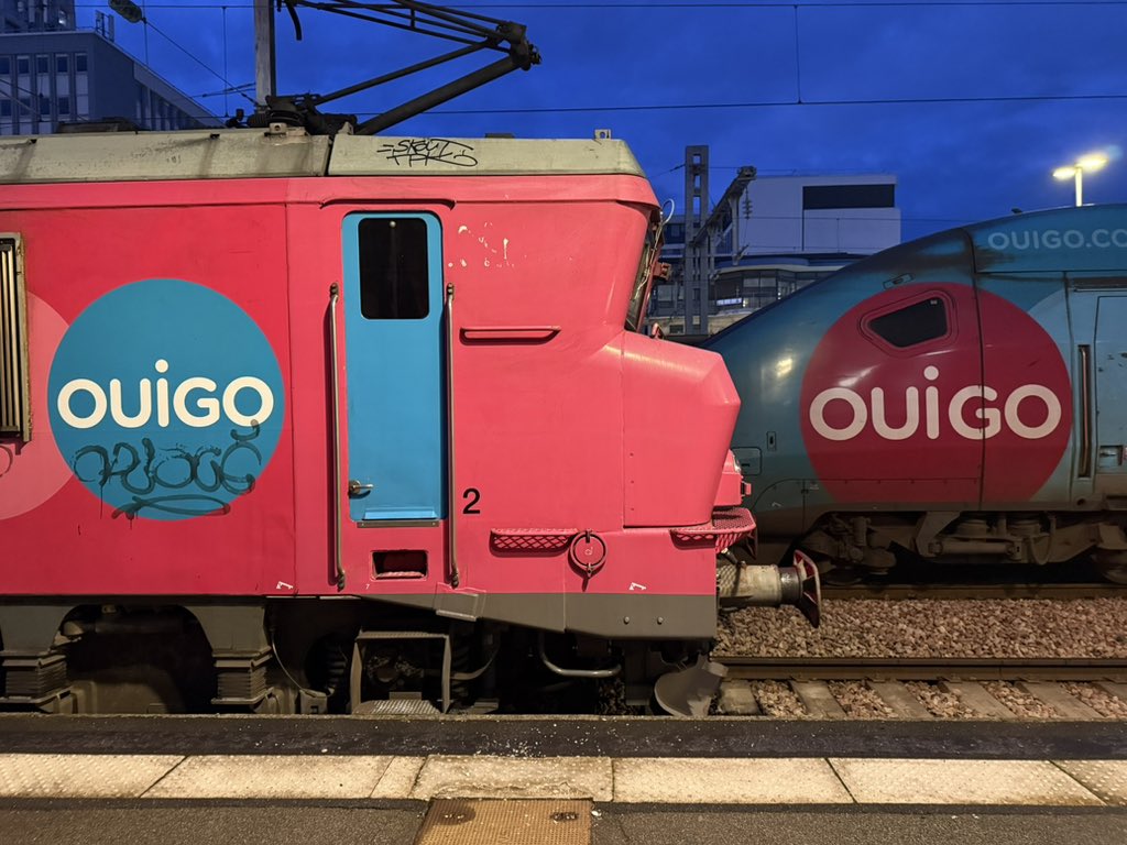LepreuxN's tweet photo. Bonne année à tous et à toutes 🫶🏻#teamOUIGO https://t.co/eTiCgMkNzY