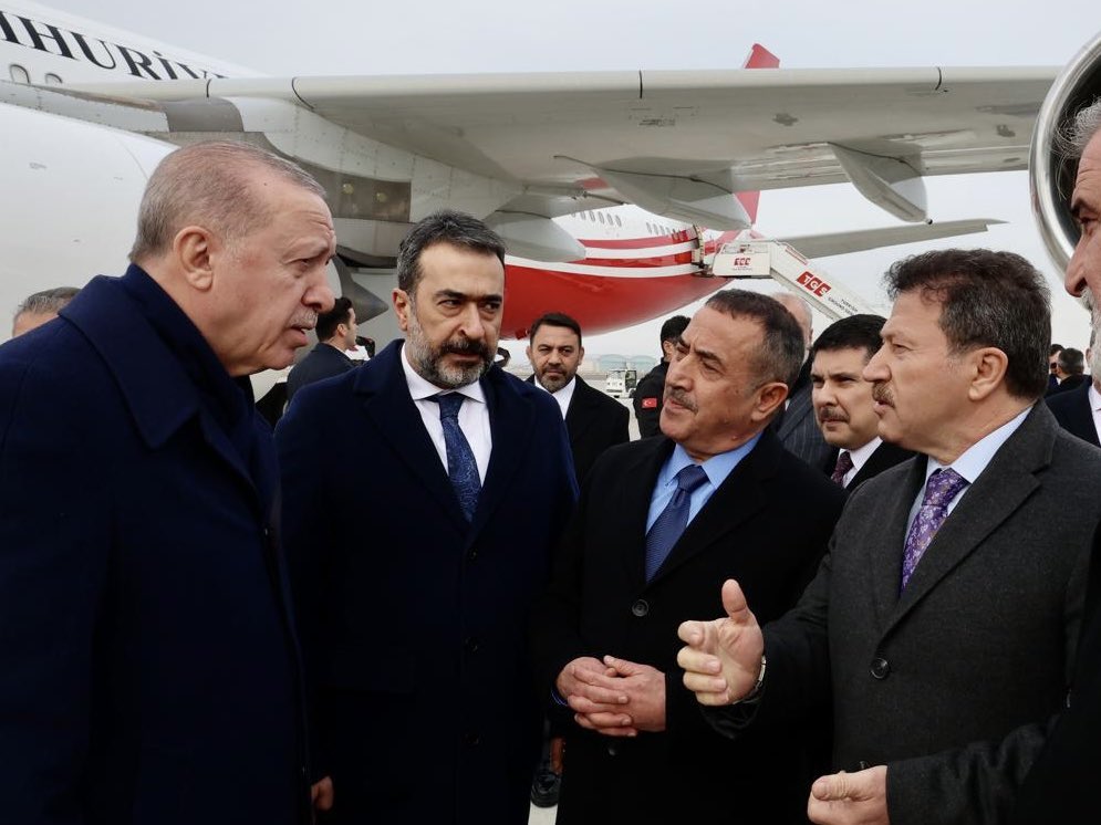 MehmetYiginer's tweet image. Cumhurbaşkanımız Sayın Recep Tayyip Erdoğan’ı, AK Parti Ankara İl Başkanımız @hakanhanozcan ile birlikte Esenboğa Havalimanı’nda karşıladık.

Gerçekleştirdiğimiz görüşmede; esnaflarımızı yakından ilgilendiren tüm hususlara ilişkin sorunları, talep ve beklentileri Sayın…