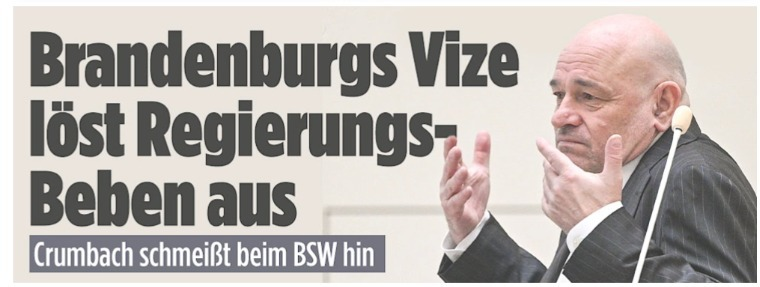 Was in Brandenburg passiert, ist die reine Machtfarce der Altparteien inklusive BSW. Ein Minister verlässt seine Partei, behält Amt und Mandat und marschiert direkt zur SPD.

Inhalte? Egal. Wählerauftrag? Nebensache.

Das Bündnis Sahra Wagenknecht entlarvt sich damit endgültig