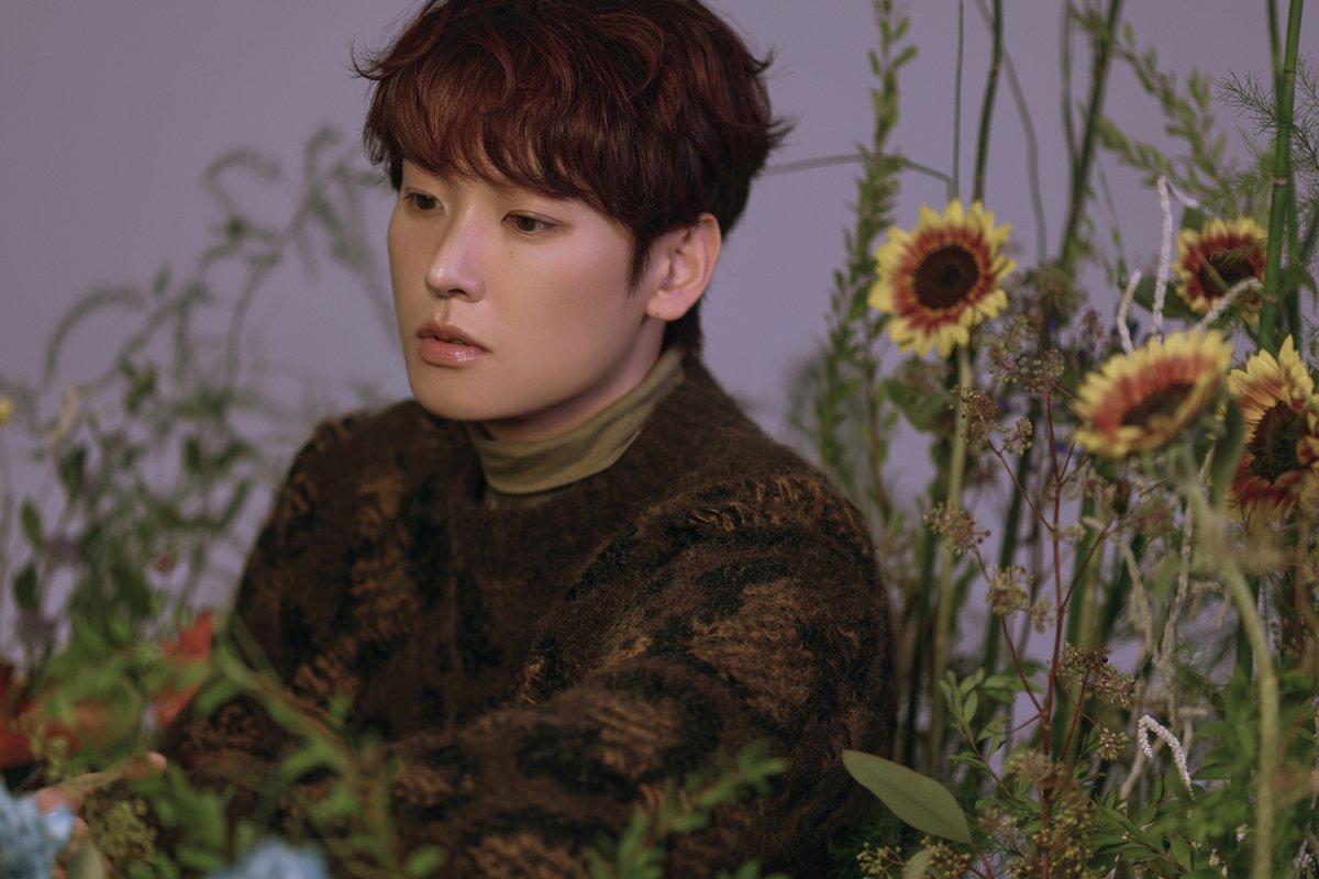 SF9official's tweet image. CONCEPT PHOTO | covered me

IN SEONG 1st Mini Album [Crossfade:]
2026.01.14 6PM (KST)

#SF9 #에스에프나인 #INSEONG #인성 #Crossfade