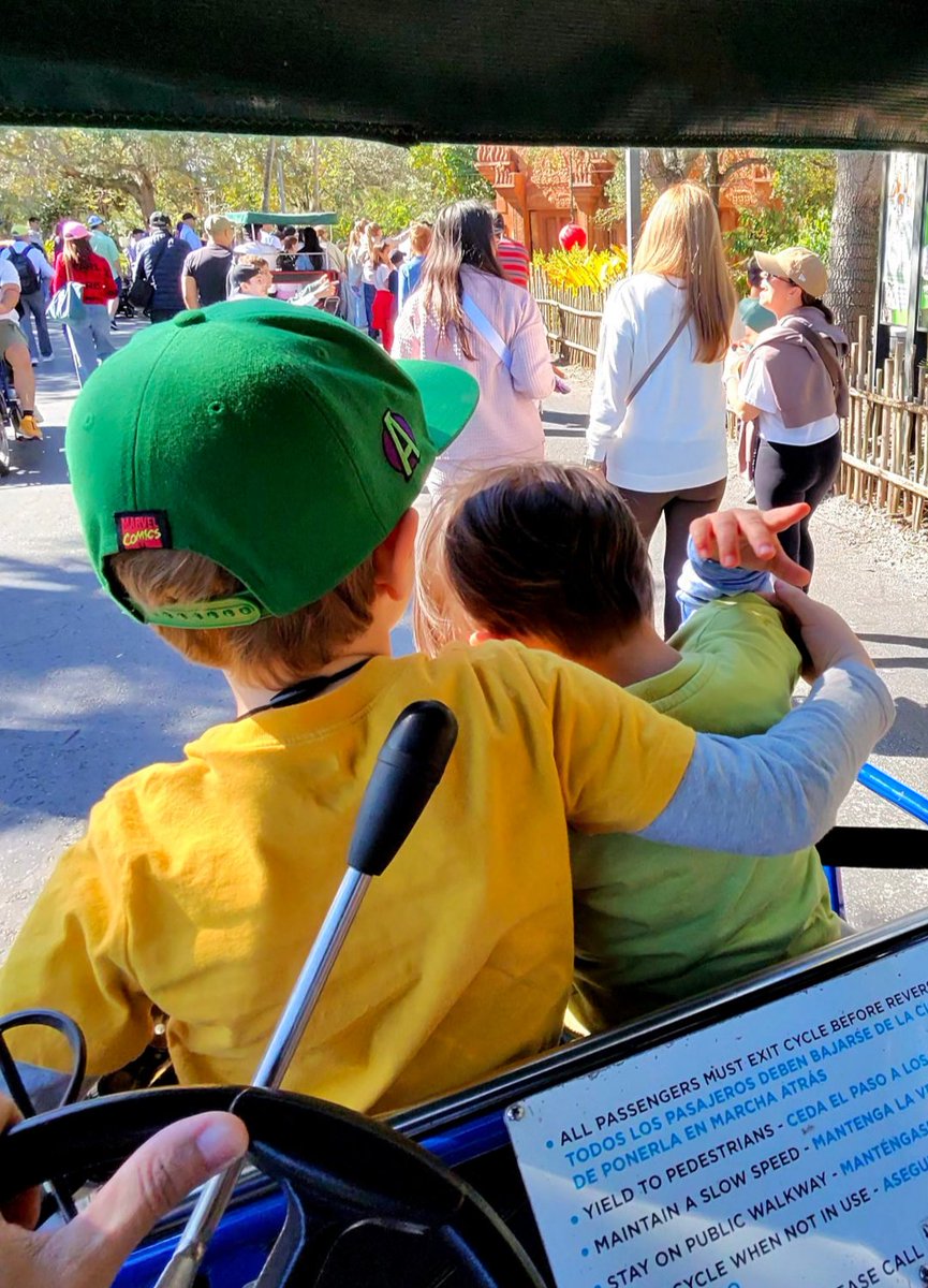 Merry Christmas and Happy New Year ❤️🎄🥳✝️ Luke 2:8-14 "Fear not, for behold, I bring you good tidings of great joy"