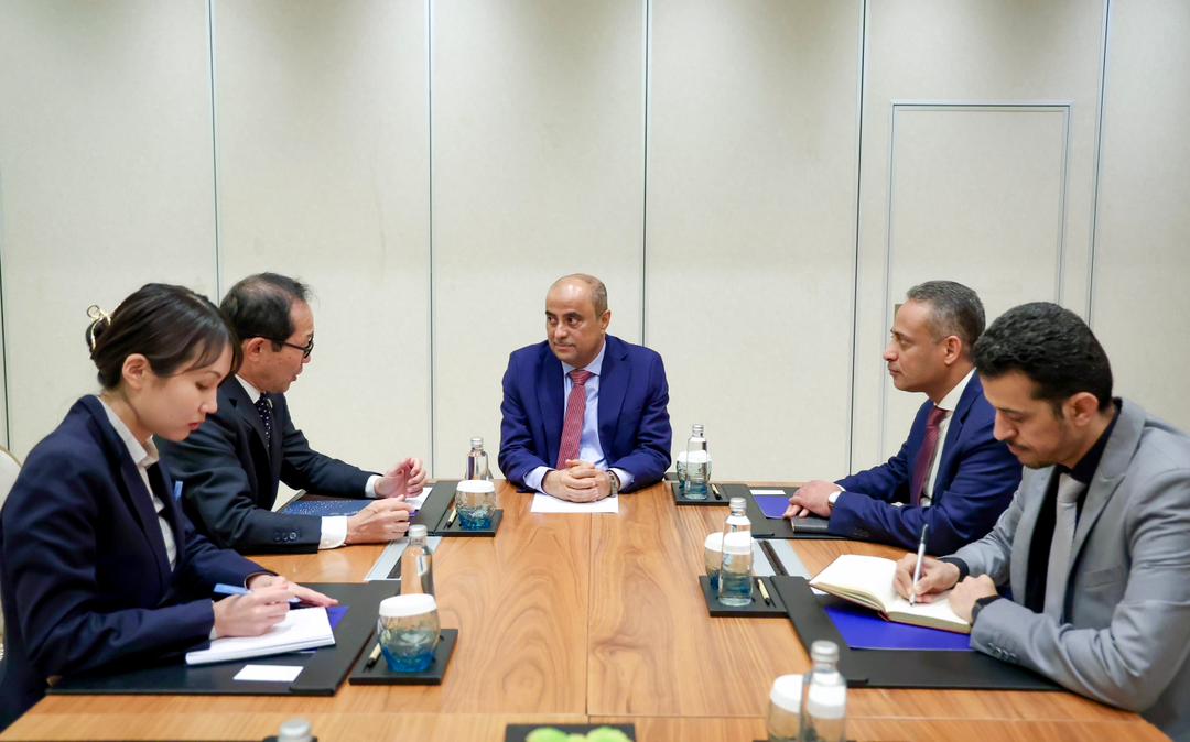 رئيس الوزراء يستقبل السفير الياباني لدى اليمن #وكالة_الانباء_اليمنية_سبأ 