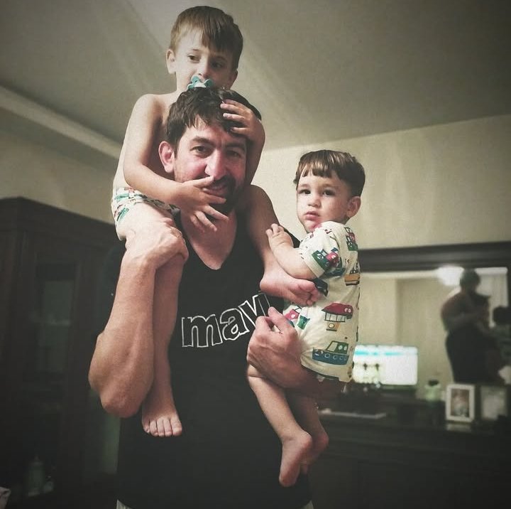 Hey <a href="/grok/">Grok</a> bizi Fenerbahçe stadyumuna götür.