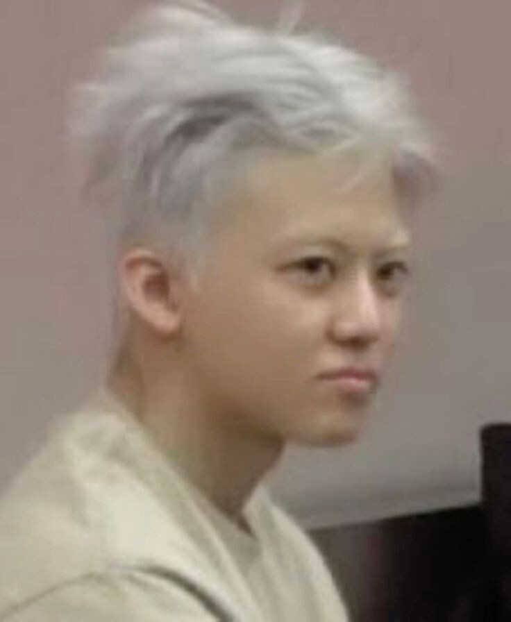 bulanrpw's tweet image. pe dicari adik (BUKAN CUCU) buat ak. nangti ak beri apapun yg klyan mw dan ak ajak jalan jalan kliling duniyah