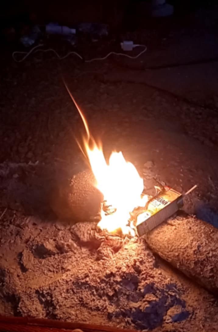 ตื่นมากลางดึกเเล้วหลับยากอายุกะย่าง40แล้วน้อ.ลุกมาดังไฟผิงหนิหละ.และเขี่ยทอสับไล่บล็อคพวกตอแหลรายทวิจเเหล่วหละ #สีชมพู #ศรีบุญเรือง