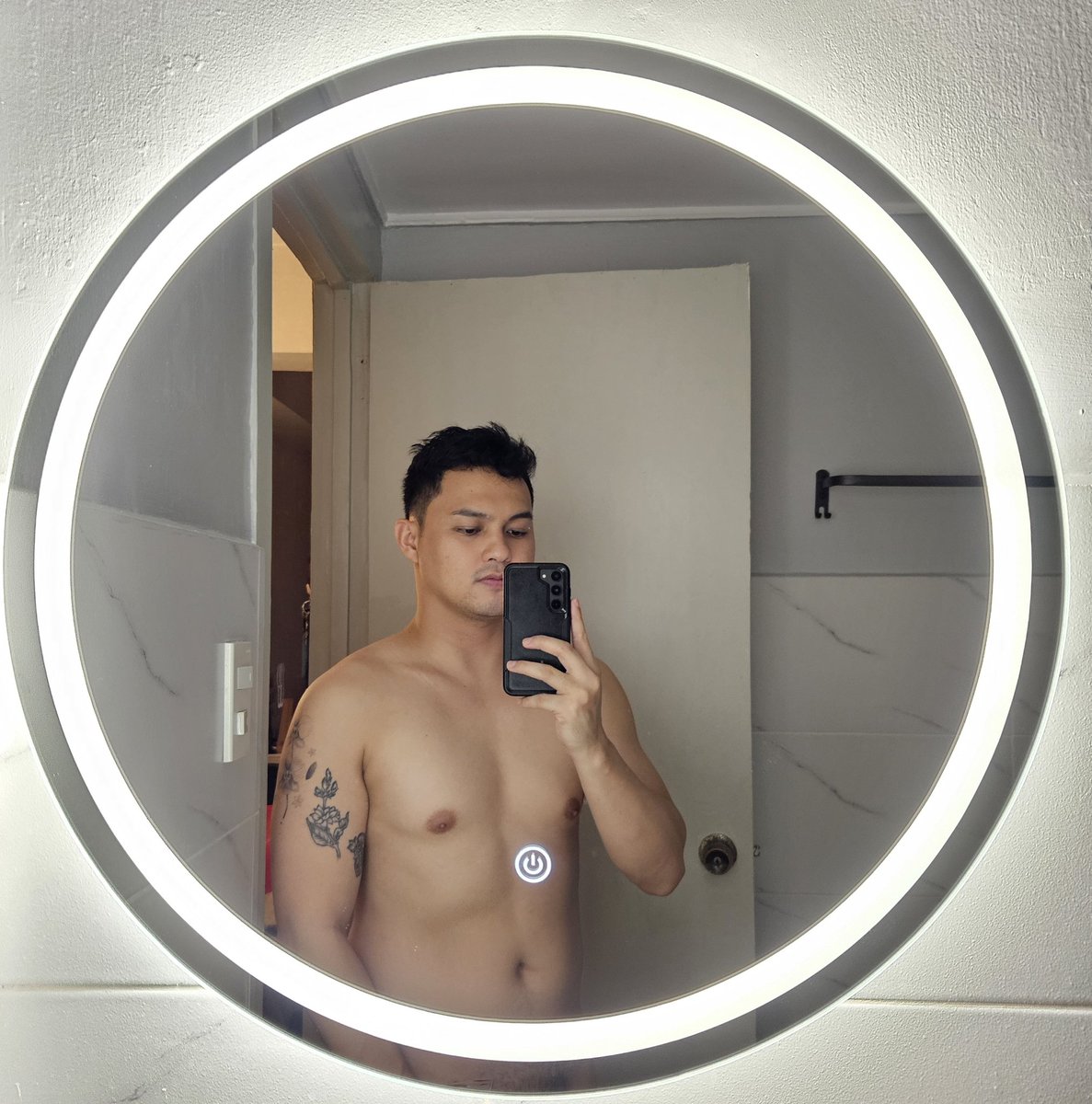 🙆‍♂️🤷‍♂️ mahiwagang salamin 💁‍♂️ kailan niya ba aaminin 🤭