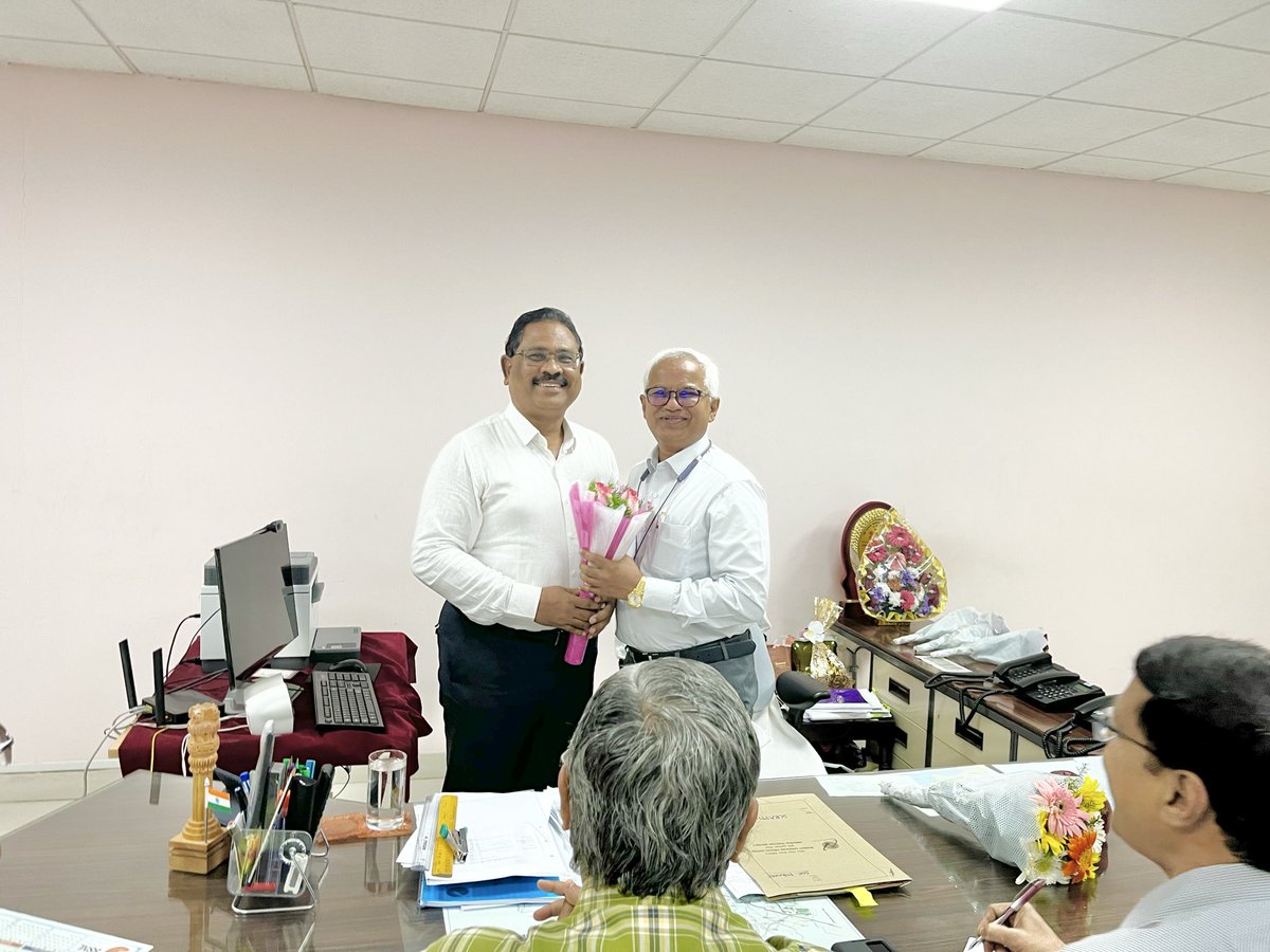 New year wishes to Sri M.Seshachalam CGMT AP Telecom Circle,Sri B.Ravikumar PGM CFA &amp; HR AP CO,Sri Y.Ravindranath PGM S&amp;M AP CO,Sri L.Sreenu PGM VJA BA,