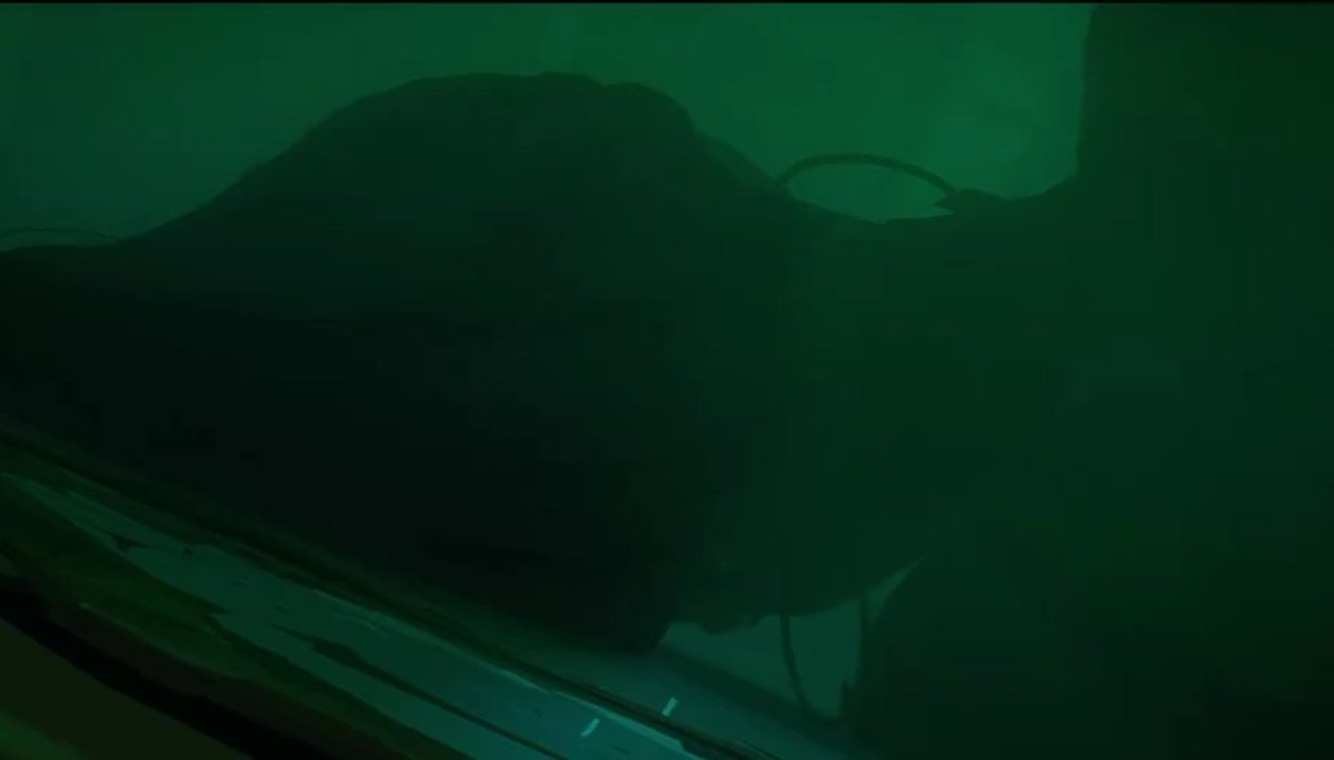 fadefavz's tweet image. these are difficult times for my moms 😞