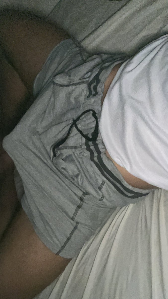 Cockstenitoxxx's tweet photo. Buenos días, quien me los baja?😫 https://t.co/cUo5wgZhsN