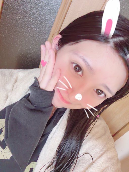 秋月莉緒のTwitter画像23