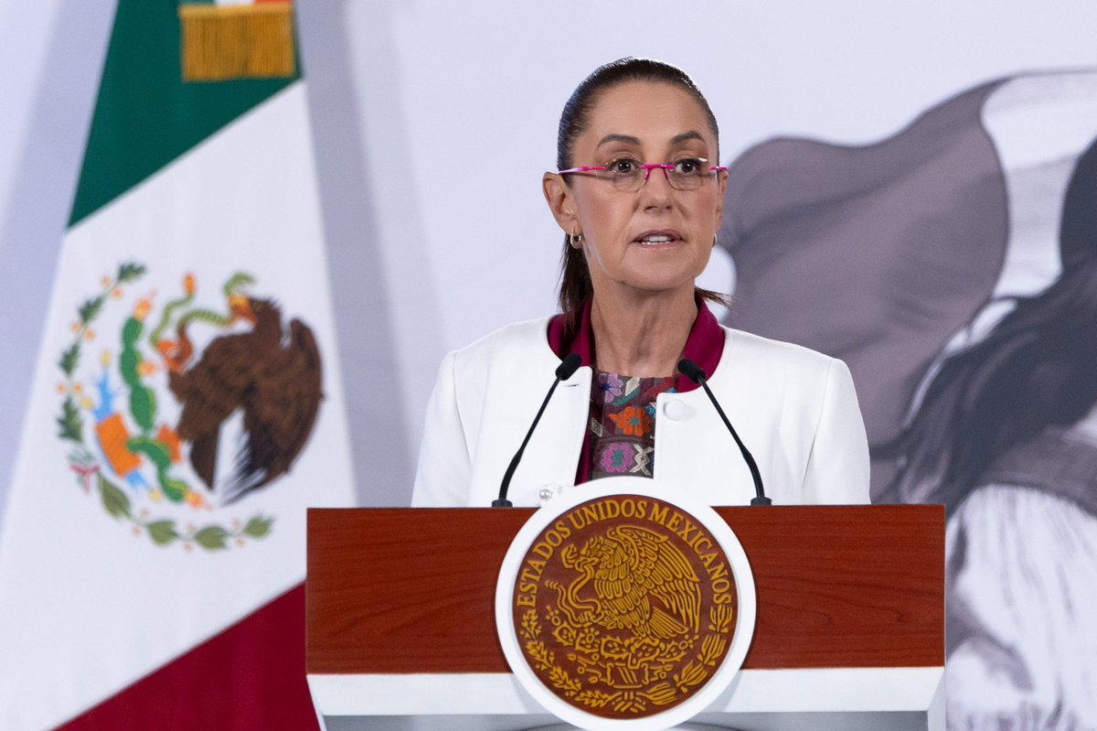 Presidenta Claudia Sheinbaum: México coopera con Estados Unidos, incluso por razones humanitarias para evitar que el
fentanilo y otras drogas lleguen a su población, particularmente a las y a los jóvenes. #claudiasheinbaum #venezuela #mexico #eu #news <a href="/Claudiashein/">Claudia Sheinbaum Pardo</a>