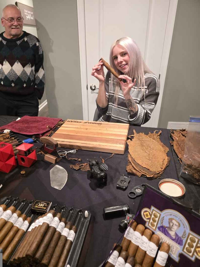 Would you like to learn how to roll cigars?