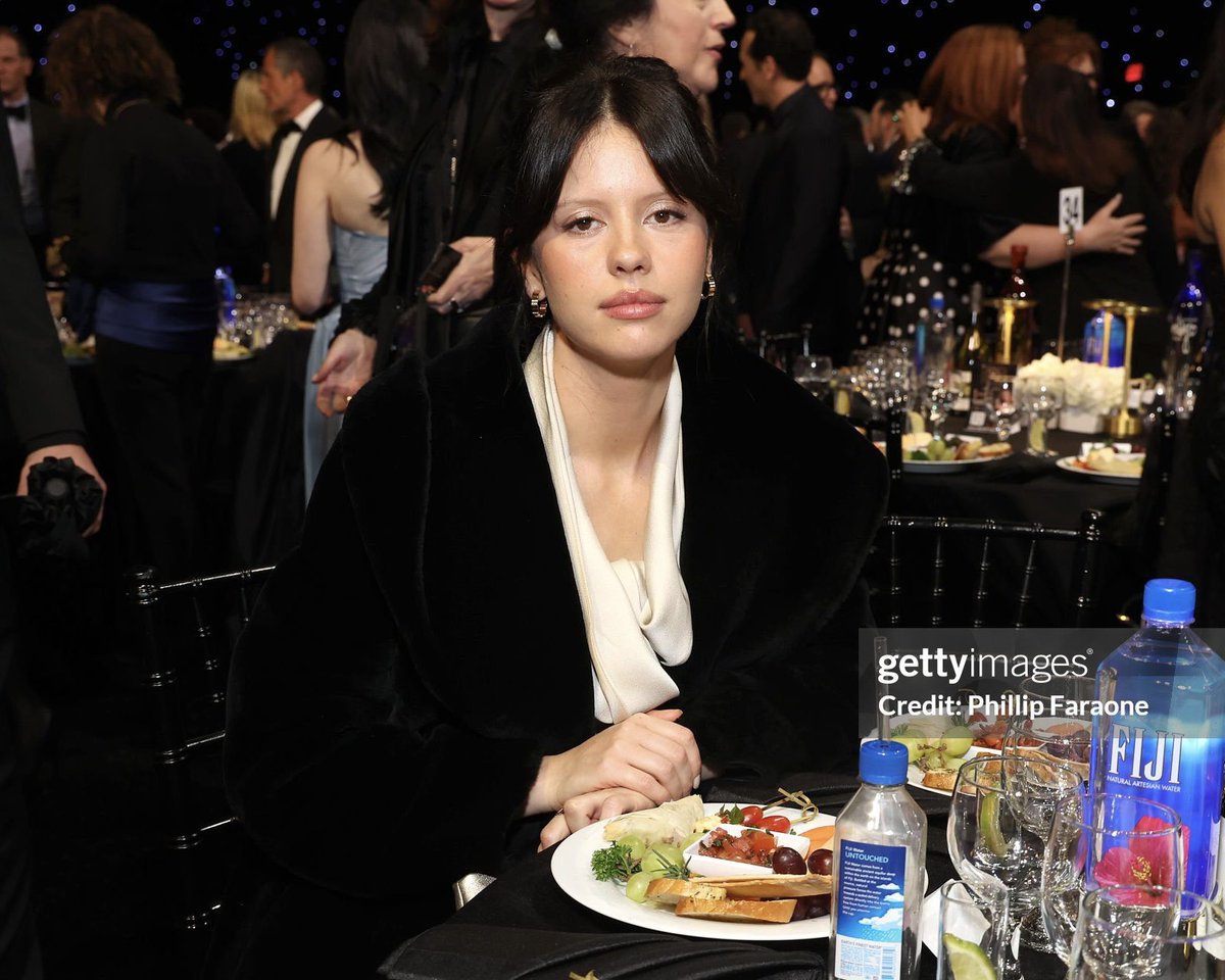 toptism's tweet image. she was so ready to go home 😭