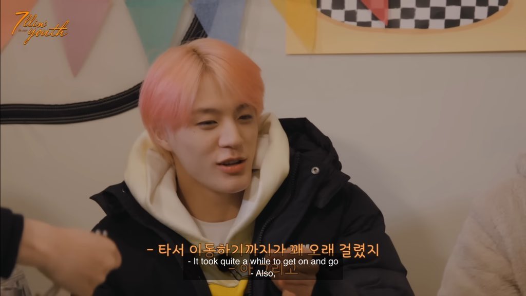 aijiyw's tweet image. jeno who
•demonstrated how to kick in the water to jisung
•taught jisung how to ride a bike
•showed jisung how to hit a billiard ball
•taught jisung how to play the guitar

jeno’s truly the big brother in jisung’s life 🥺