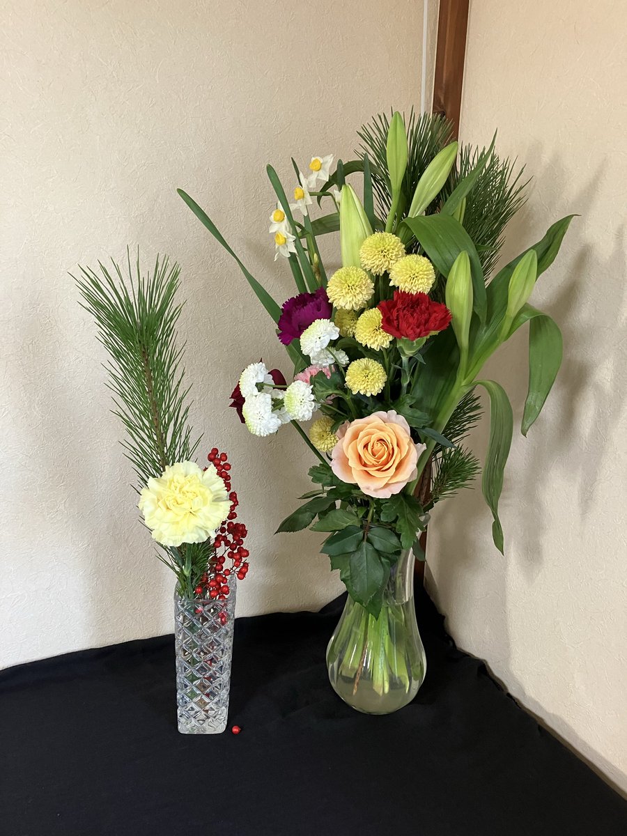 t.charmy tweet media