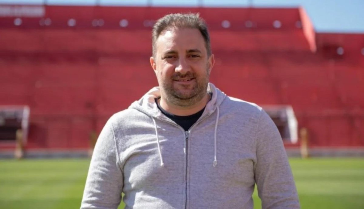 DSportsRadio's tweet photo. 🗣️"Está todo cerrado de palabra. Se está haciendo la revisación y a la tarde firma el contrato. Es una alegría muy grande para nosotros. Es un jugador que nos viene a aportar un montón de cosas. Enzo (Pérez) es jerarquía y viene a sumar. Se demoró un poquito más de lo que nos hubiese gustado.
Me llena de orgullo que un jugador tan importante opiné como opina de nuestro club, es muy lindo"
🐞 Cristian Malaspina, presidente de Argentinos Juniors, en #C��moTeVa por DSPORTS Radio FM 103.1 #ElSonidoDelDeporte 📻