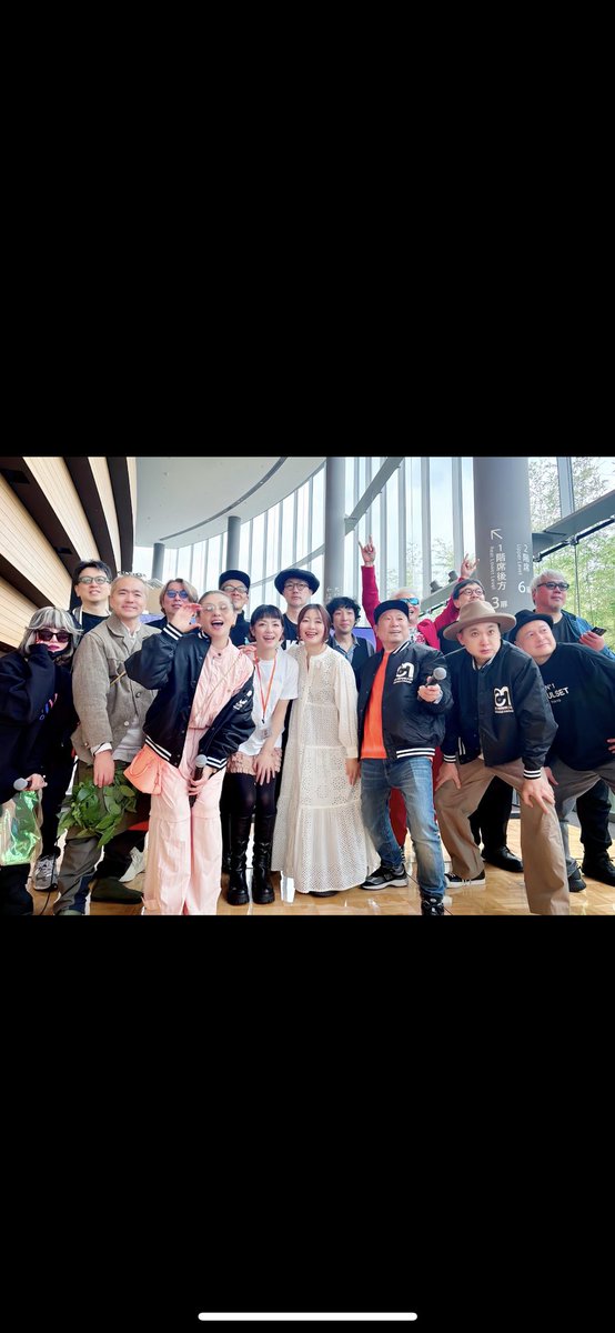 tk560515's tweet photo. 熊本地震から10年になる今年は熊本から復興支援の感謝を発信をする年だ。その年の初め、近田春夫さん、小泉今日子さんがプロデュースする朝活イベント「BAD MORNING! CLUB vol.7 熊本」を開催することが出来た。出演者、スタッフ、関係者、そしてお客様の笑顔、ほんとうにありがとうございました‼️ https://t.co/vTOUtfLuWR