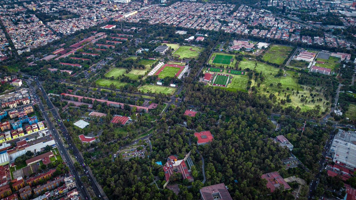 ¡ Feliz inicio de año Politécnicos estamos de vuelta con la pila bien cargada para comenzar un nuevo ciclo en este 2026, que venga con buenas noticias y mejores decisiones !

 Att. Dirección de Servicios Generales DSG.