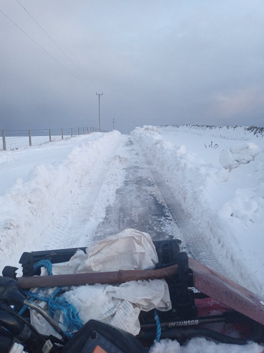 Old dear in the village reckons we haven't had this much snow in Orkney for decades.
"Just as well love".