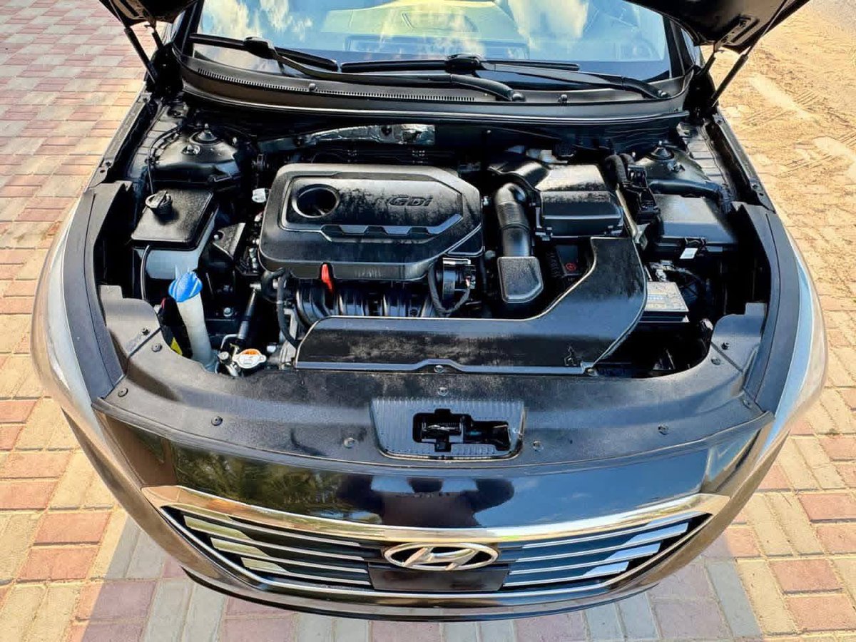 DekingTips's tweet image. Hyundai Sonata Limited 2015 Model Fulloption Panoramic, 
American Specifications:
5NPE34AF9FH136596
Total Genuine
(Clean Title)
Original Airbags
Very fresh car.
Leather Seats
Auto Hold, Cooling Seats
82k Miles Driven
Price: 16million Naira buying shipping and clearing .