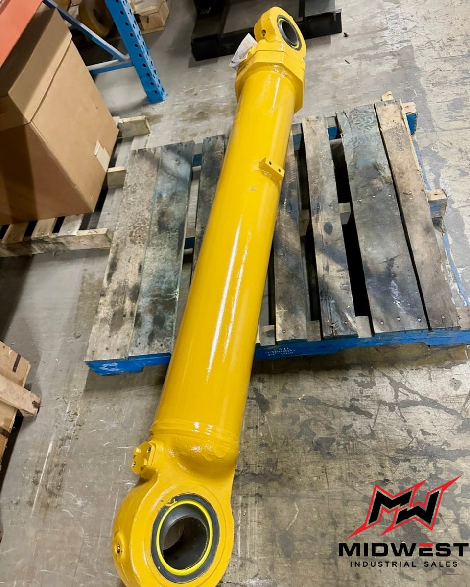 MWISales's tweet photo. Built for demanding applications, the CAT 235C relies on dependable hydraulics. This rebuilt boom cylinder has been completed and picked up by one of our customers at Midwest Industrial Sales.
Call 815-423-5961 today for your parts needs! https://t.co/HOyxWMC9h7