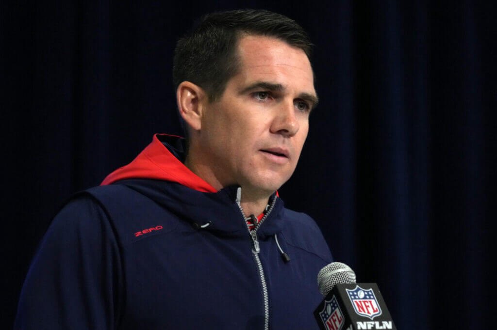 The Giants have informed GM Joe Schoen that he is staying for the 2026 season.

A source confirmed to the Daily News that the GM with a 7-27 record in the last two seasons, a 13-38 record in the past three seasons and a 22-45-1 record overall — who helped hand the rival