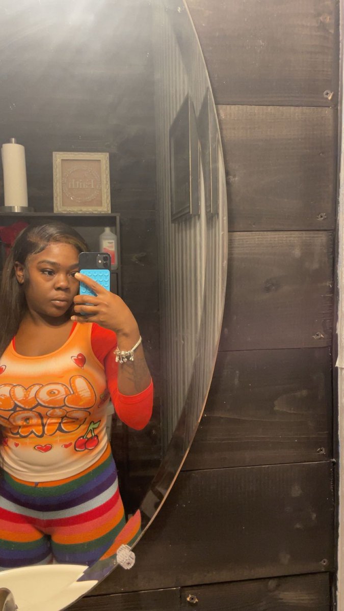 likelytobehigh's tweet photo. 🥳 https://t.co/V6quEaqeZZ