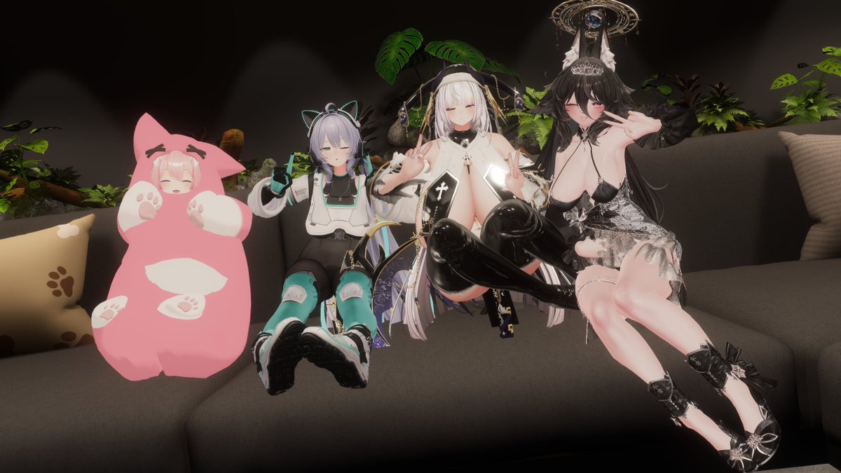 へきるさんのインスタンスでのんびり過ごしたりヴェラさんのインスタンスに遊びに行ったりお誕生日お祝いに行ったり! 