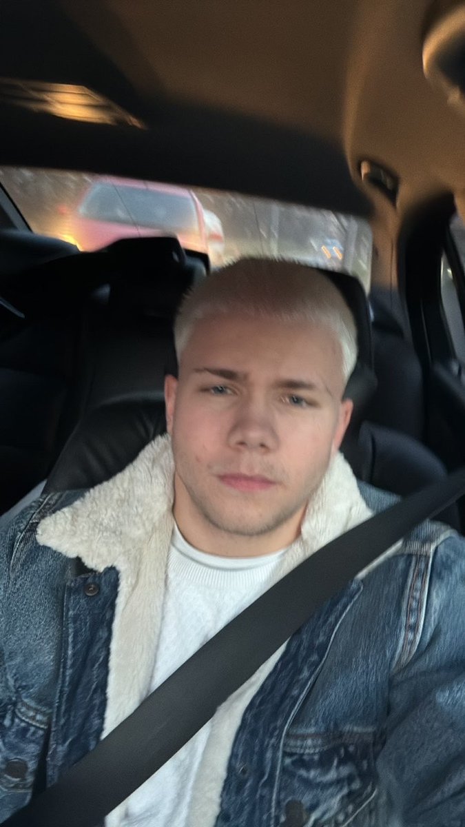 Lil Peachy Boi tweet media