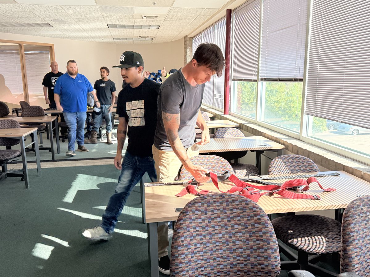 TriventC's tweet photo. OSHA 10 &amp; OSHA 30 Training — Now Enrolling!
Interactive, instructor-led format
Ideal for workers, foremen, and safety leaders
Seats are limited — classes fill quickly.
(800) 819-6092
#OSHA10 #OSHA30 #ConstructionSafety #SafetyTraining #Compliance #WorkplaceSafety #TriventSC https://t.co/Vh6fIA06om