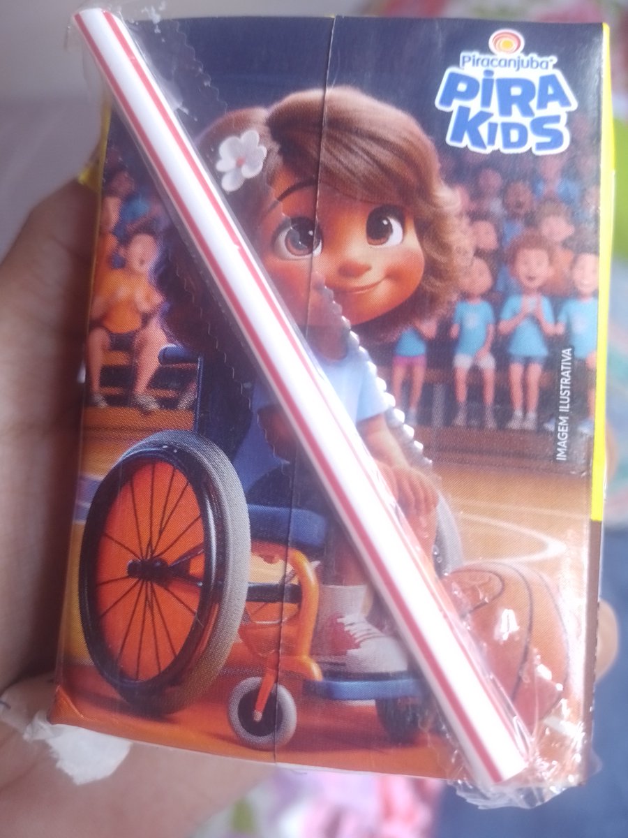 SoyMainJinx's tweet image. Caraí Piracanjuba tá falindo? Não tem grana pra pagar um artista?