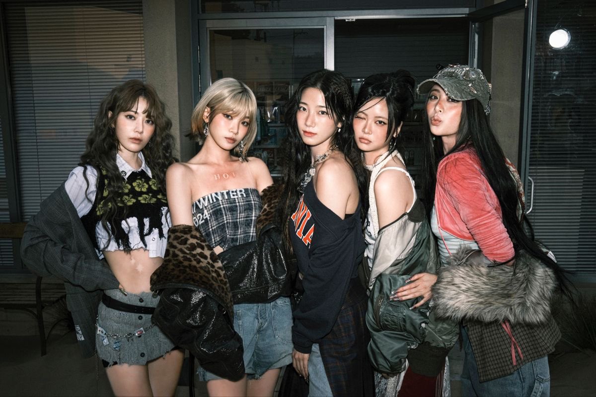 ness_lvly's tweet image. “hybe stan” well this is a crazy line up so yes