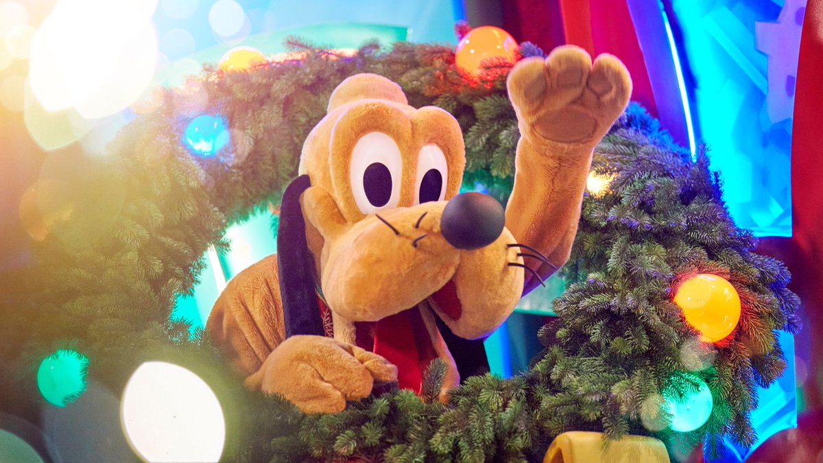 Le Noël Enchanté Disney se termine aujourd’hui à Disneyland Paris ! 🎅🏻☃️🎄 Quel souvenir de la saison vous a le plus marqué ? 🥰 Rendez-vous du 7 novembre 2026 au 6 janvier 2027 pour la prochaine célébration du Noël Enchanté Disney !