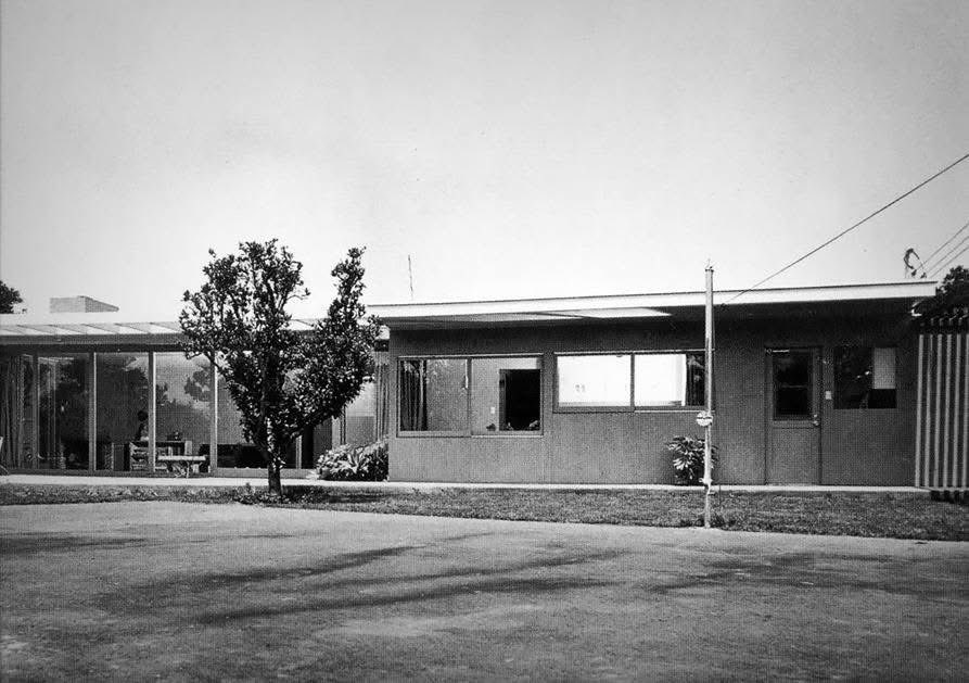 TRES60Blog's tweet image. Case Study House 07, obra de Thornton Abell construida en 1948 en San Gabriel, California (USA).

#CaseStudyHouse #ThorntonAbell #midcenturymodern #midcenturyhomes #architecture