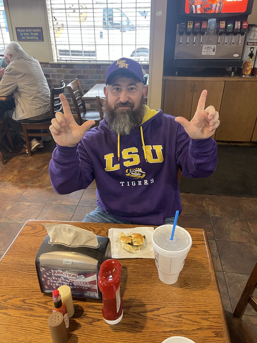 Junction Deli tweet media