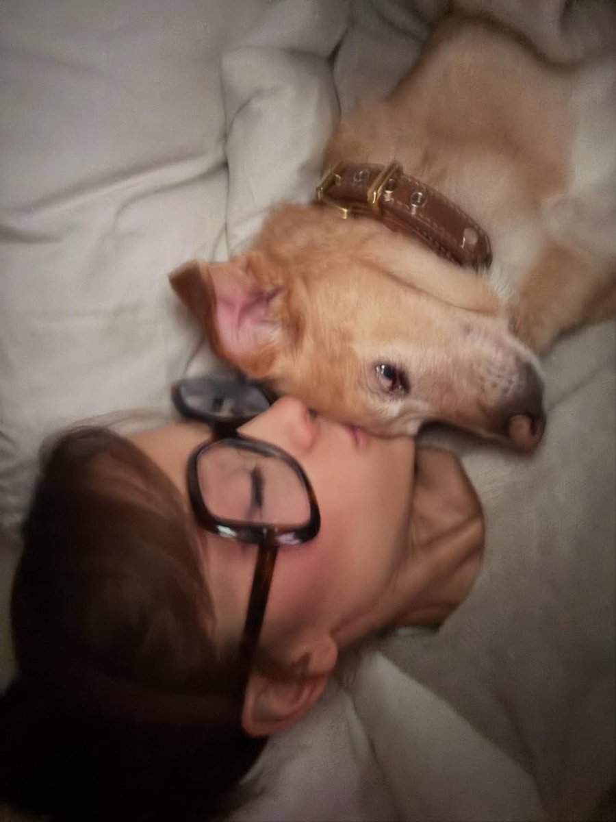 Ariana Grande Today tweet media