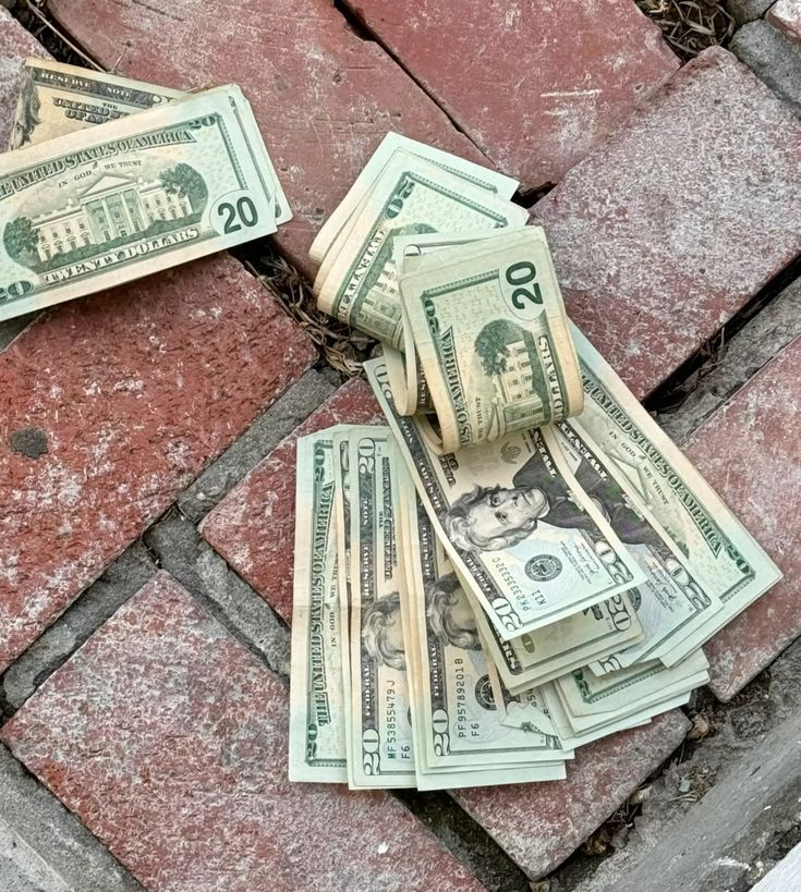 spiritualwibe's tweet image. I swear if you react you'll never lack money again.. don't ignore it!!!