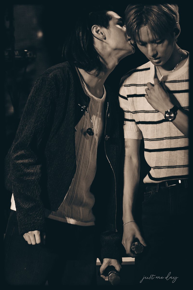 justonedayetern's tweet image. #XdinaryHeroes_2ND_FANMEETING #Jooyeon #Ode      

260104 Xclusive Party Day 2
ipmak,