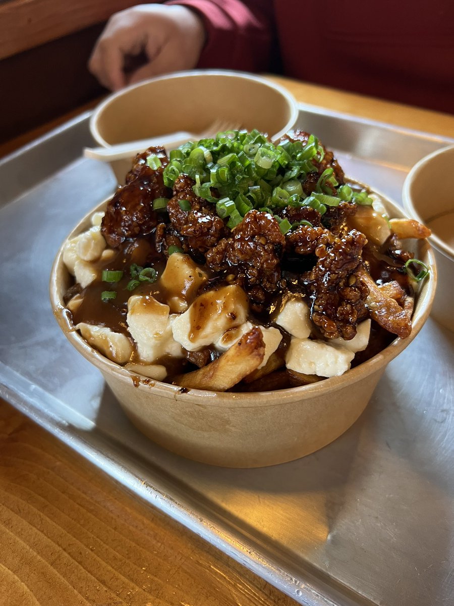having general tso’s poutine… canada is such a beautiful country