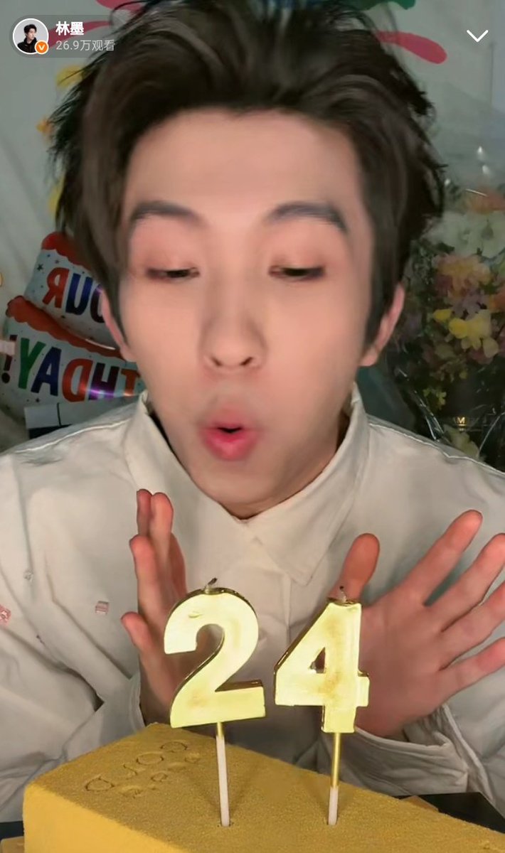 นุบนิบ tweet media
