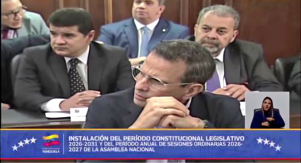 ¡ATENCIÓN!

Inicia la Sesión HISTÓRICA de Instalación del Período Constitucional Legislativo 2026-2031 y del Período anual de sesiones ordinarias 2026-2027 de la Asamblea Nacional de la República Bolivariana de Venezuela.

Transmisión en vivo:
youtube.com/live/8E4DgwSxR…

Desde el