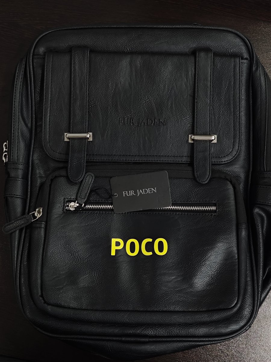nissivardhan's tweet photo. Kicked off the year with some cool POCO goodies ๐
Small things like this make being part of the POCO community fun.
#POCO #POCOCommunity #MadeOfMAD ๐ https://t.co/SJ2rfhQlEQ
