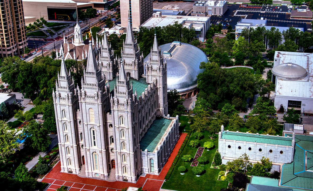 GroupTravelCon's tweet image. For travelers seeking meaningful experiences, cultural insight, and once-in-a-lifetime access, the Salt Lake Temple Open House of 2027—combined with the natural wonders of the American West—creates an itinerary that is both rare and unforgettable — southwestadventuretours.com