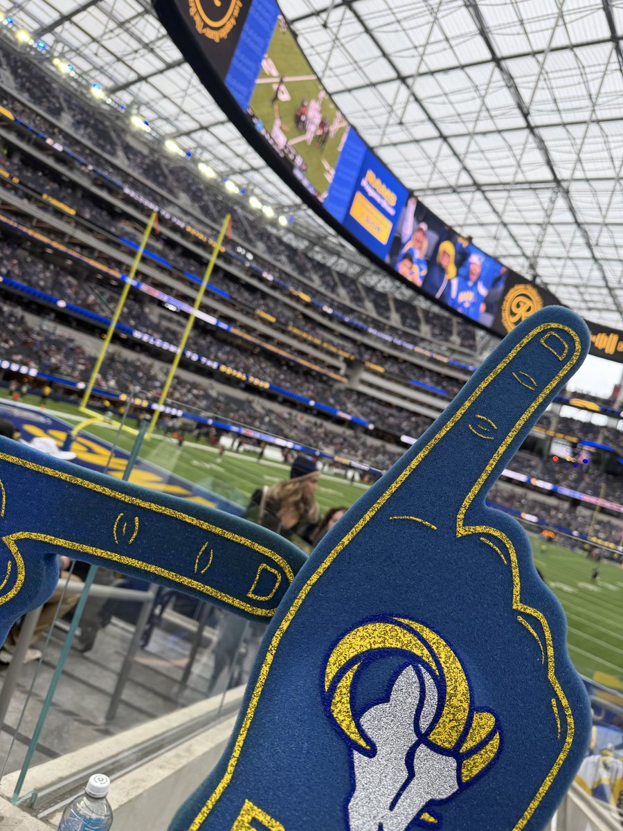 Bridge2317's tweet photo. #RamsHouse https://t.co/xJtJ9gONBH