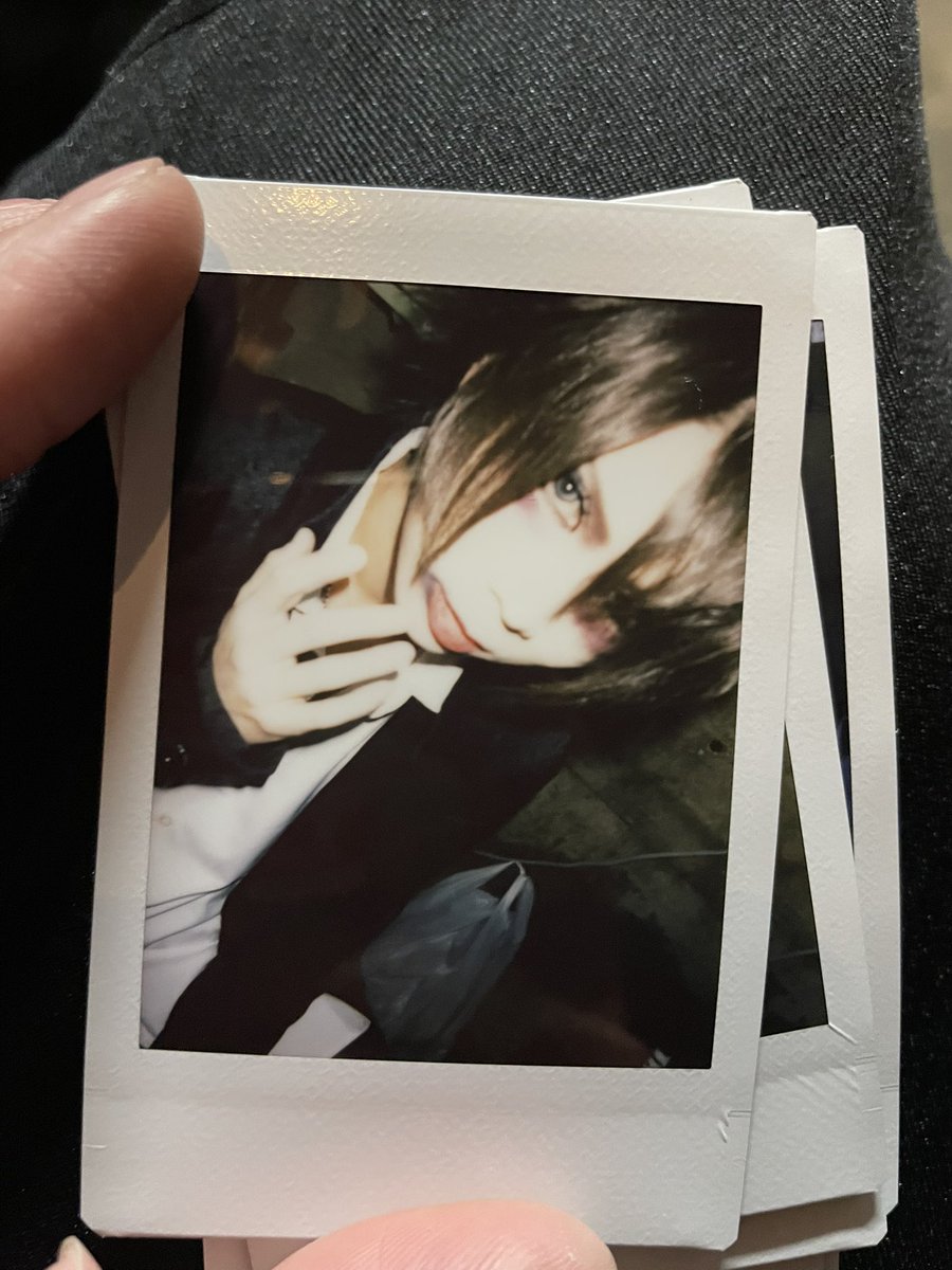 LAY ABOUT WORLD イザナ (@LAW_Izana) / Posts / X