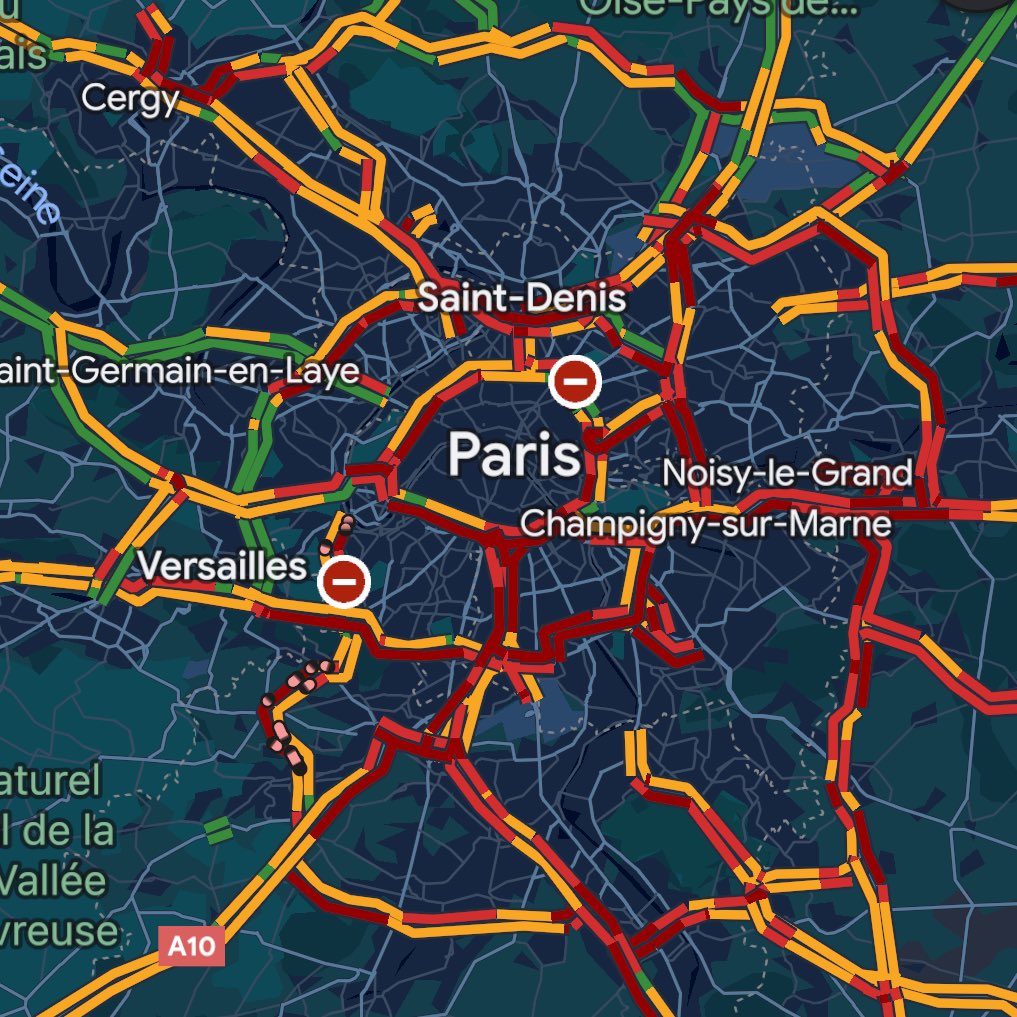 Kulturlesite_'s tweet image. ❄️ 𝗟’𝗜̂𝗟𝗘-𝗗𝗘-𝗙𝗥𝗔𝗡𝗖𝗘 𝗣𝗔𝗥𝗔𝗟𝗬𝗦𝗘́𝗘 !!

Plus de 935 km de bouchons bloquent actuellement le réseau routier, suite aux chutes de neige. 

Un record historique qui dépasse les 739 km enregistrés en février 2018.